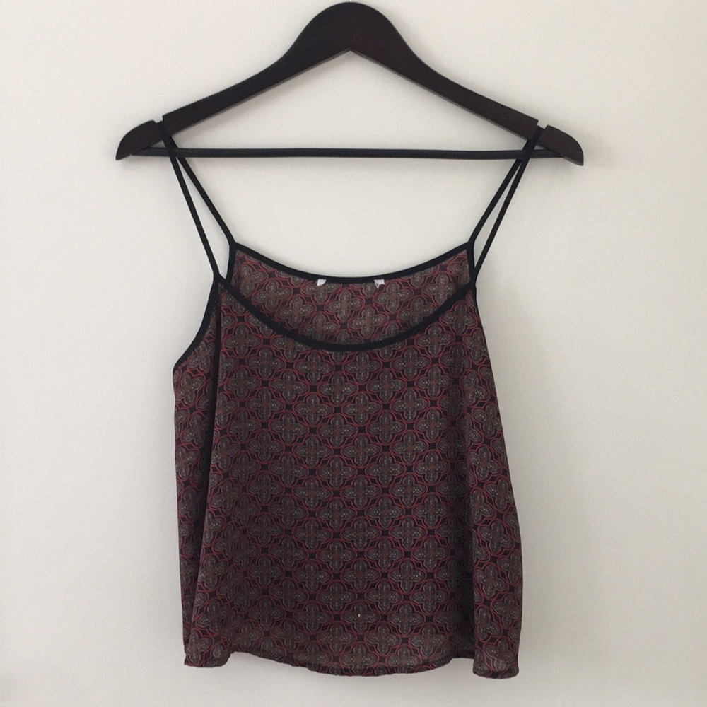 Patterned flowy tank top